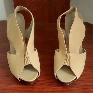 Moda Spana Cute Heels